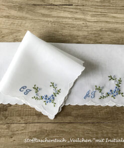 Stofftaschentuch "Veilchen" mit Initilaen CJ und AJ