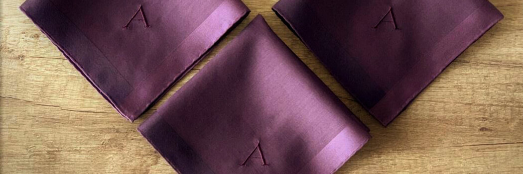Mauve - Stofftaschentuch für Damen mit Monogramm A